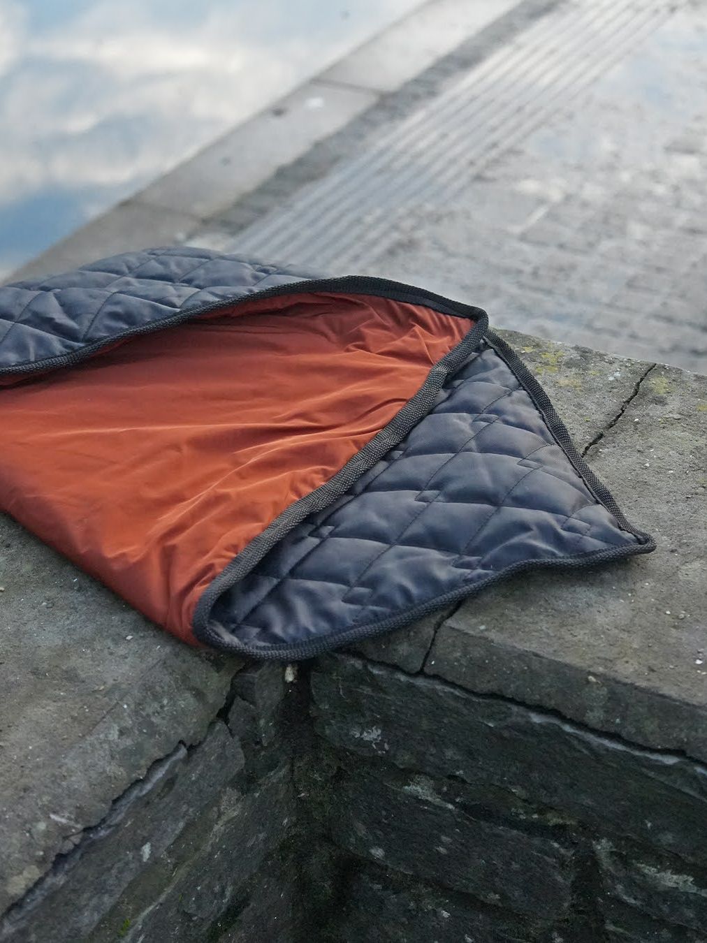 Rust & Black Explorer Settle Mat